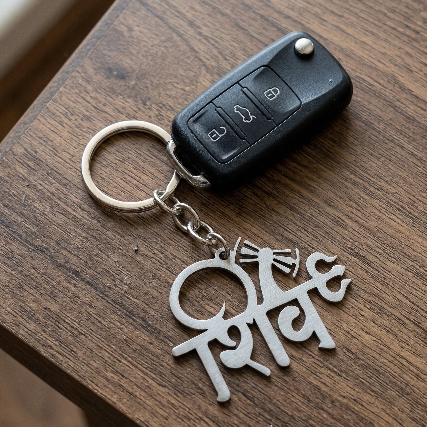 Stylish Lord Shiva engraved metal keychain